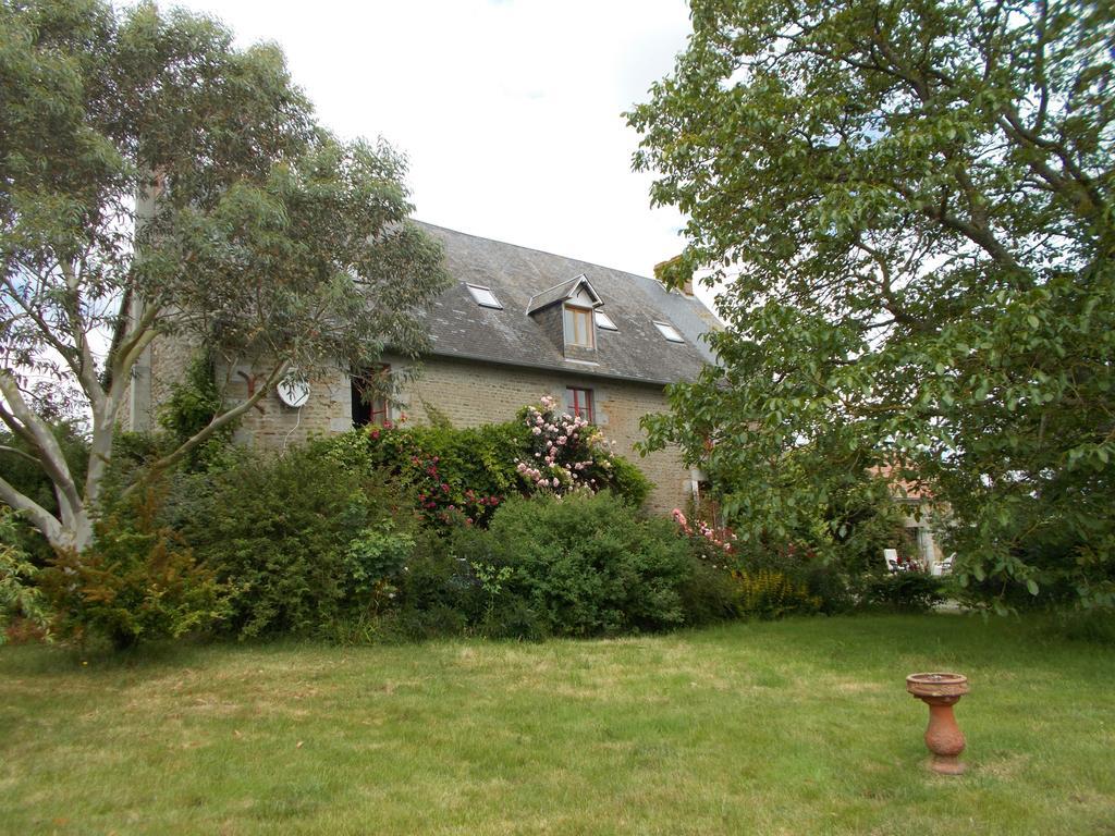 Bed and Breakfast Le Grand Pont à Estry Extérieur photo