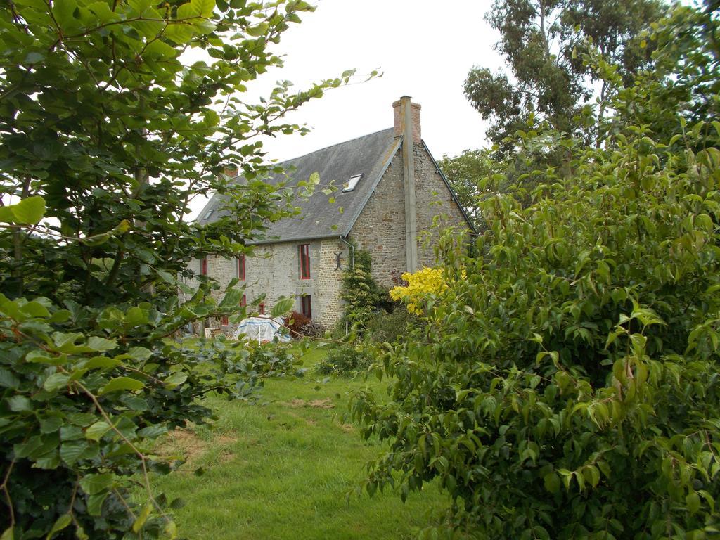 Bed and Breakfast Le Grand Pont à Estry Extérieur photo