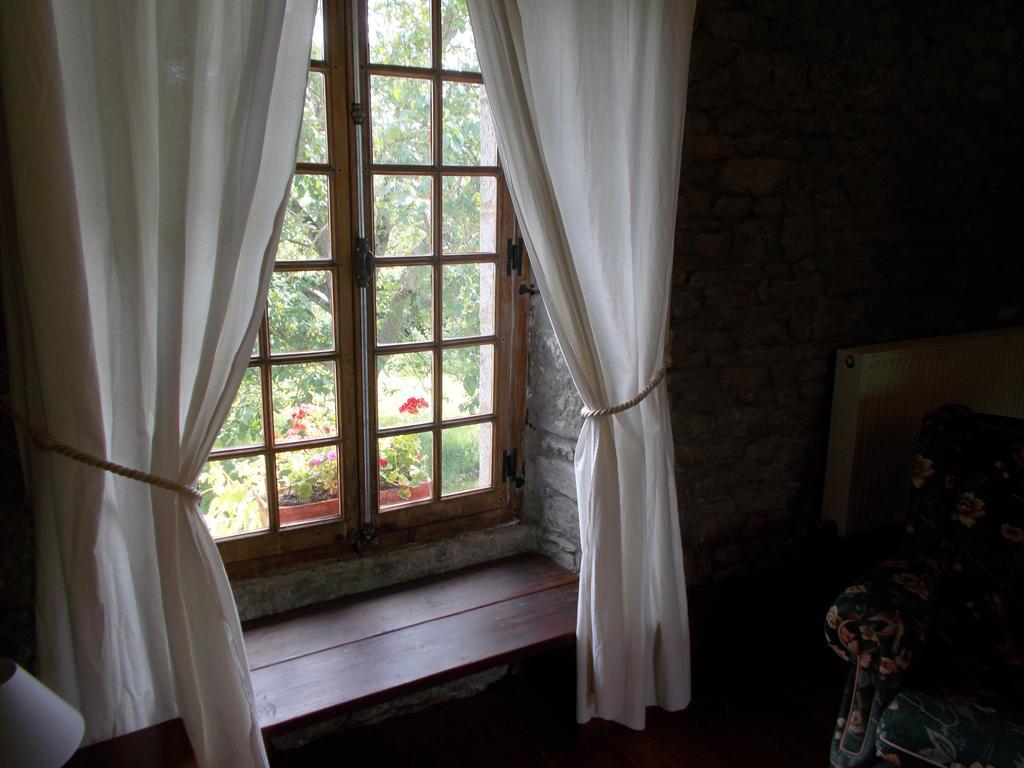Bed and Breakfast Le Grand Pont à Estry Extérieur photo