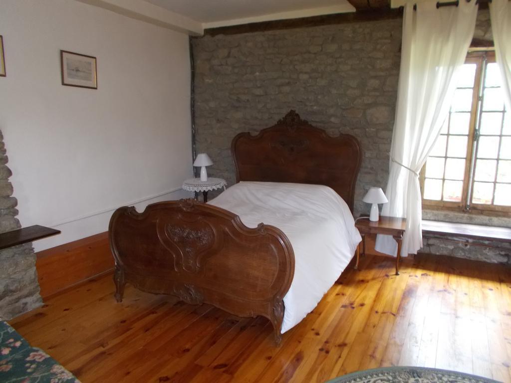 Bed and Breakfast Le Grand Pont à Estry Extérieur photo